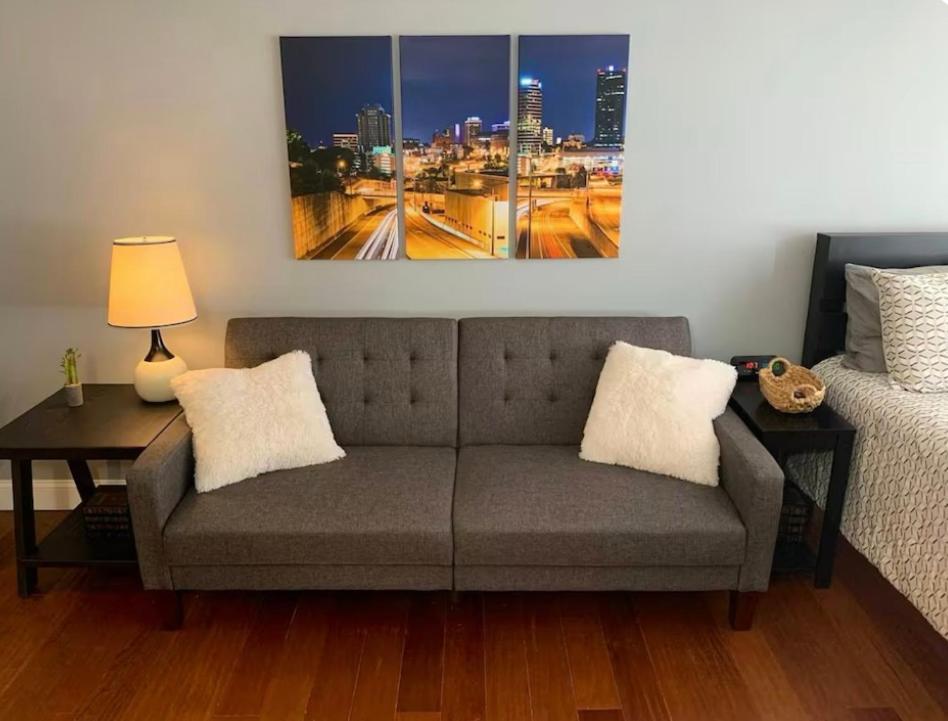 Condo Close To Stadium And Free Parking نوكسفيل المظهر الخارجي الصورة