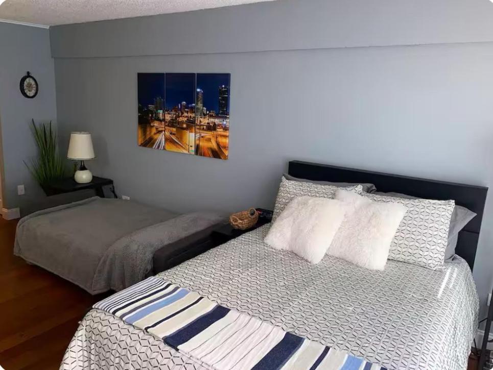 Condo Close To Stadium And Free Parking نوكسفيل المظهر الخارجي الصورة